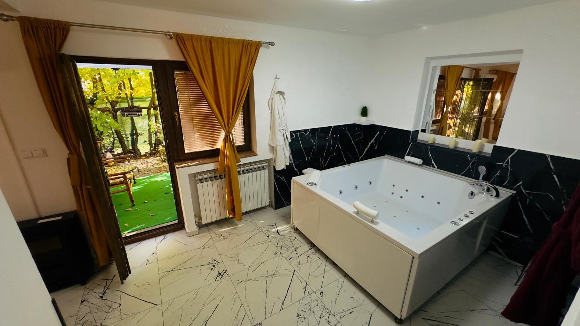 Hedonist Spa Jacuzzi Sarajevo Free Parking Zewnętrze zdjęcie